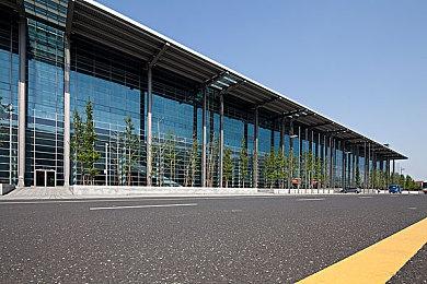 官方：功夫游戏《师父》中会有“女师父” 网友：女拳否？